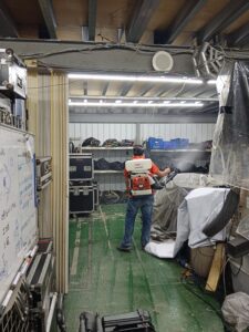 除跳蚤作業